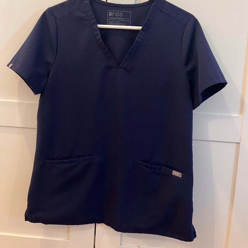 Figs Women's Deep Blue Short Sleeve Top casma scrub top - Picture 2 of 2